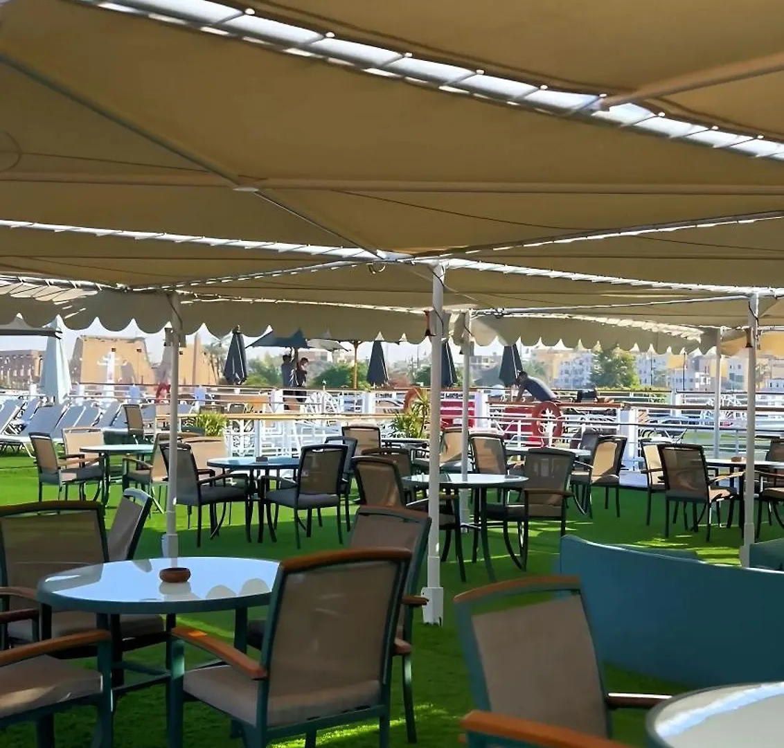Botel Nile Cruise Royal Queen I Every Saturday From Luxor 4 Nights, And Every Wednesday From Aswan 3 Nights